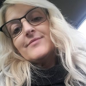 Meet your Posher, Marie